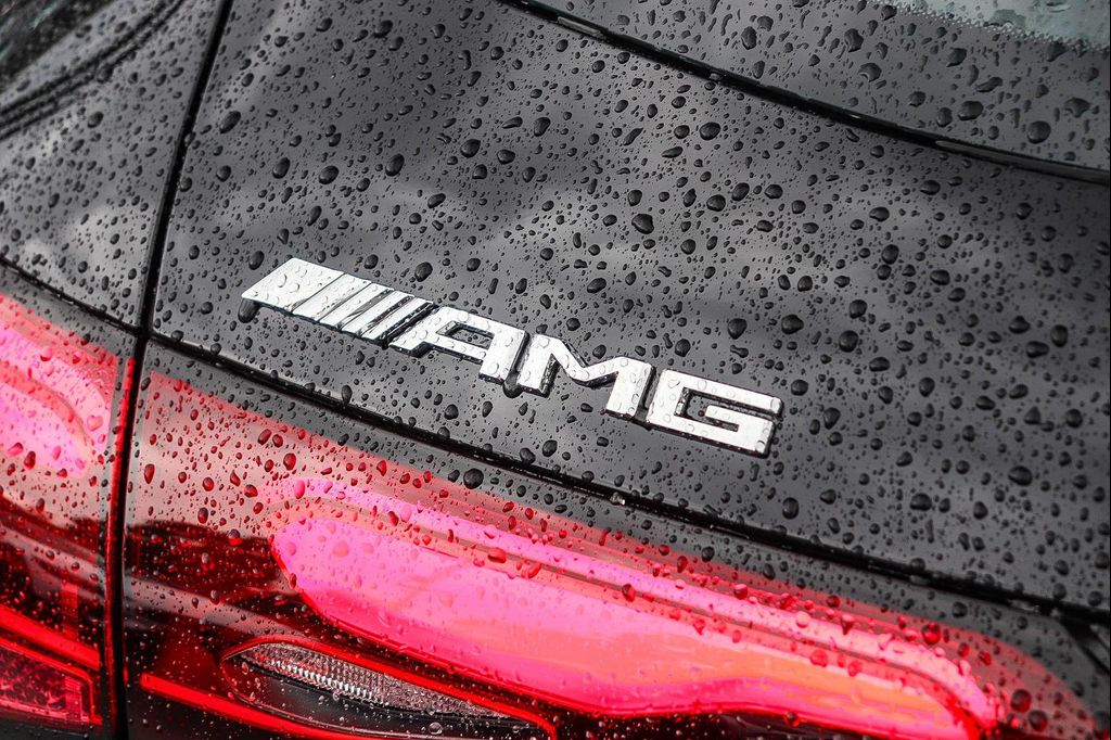 MERCEDES-BENZ GLC-CLASS - 10