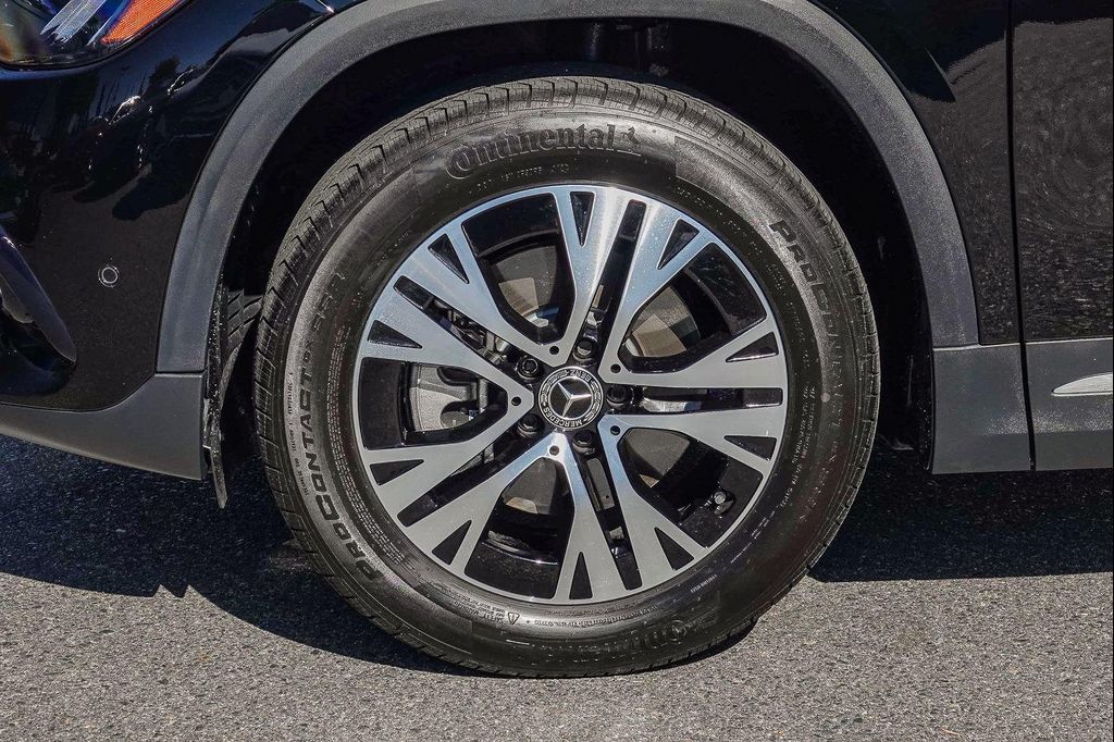 صورة مصغرة 11 لـ 2025 Mercedes-BENZ GLA