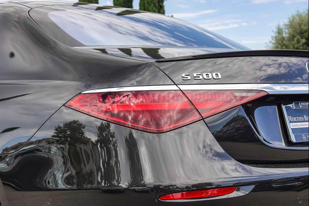 صورة 8 لـ 2023 Mercedes-BENZ S-CLASS