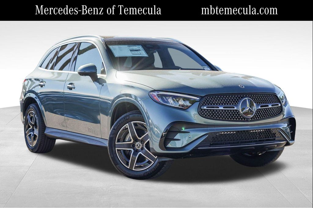 New 2026 Mercedes-Benz GLC 300 Base