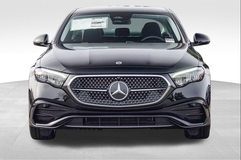 MERCEDES-BENZ E-CLASS - 2