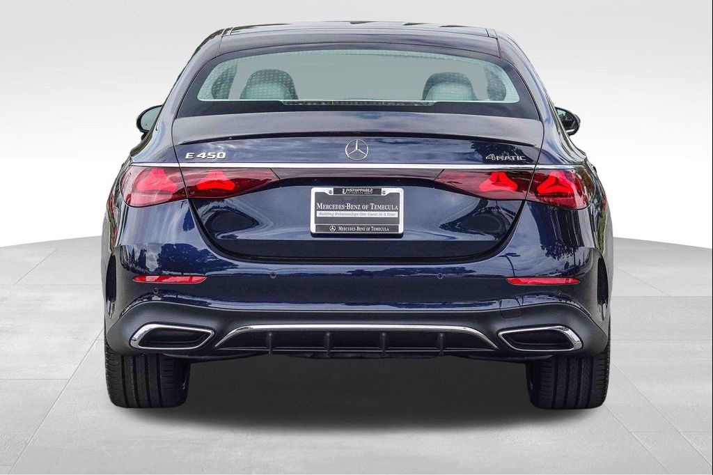صورة 5 لـ 2026 Mercedes-BENZ E-CLASS