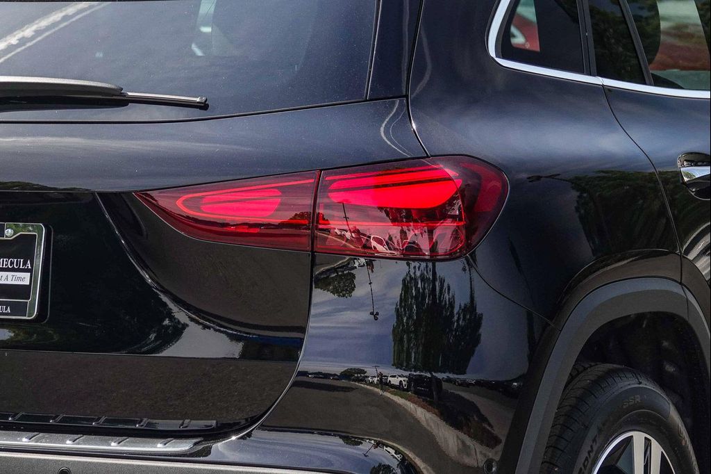 MERCEDES-BENZ GLA-CLASS - 7