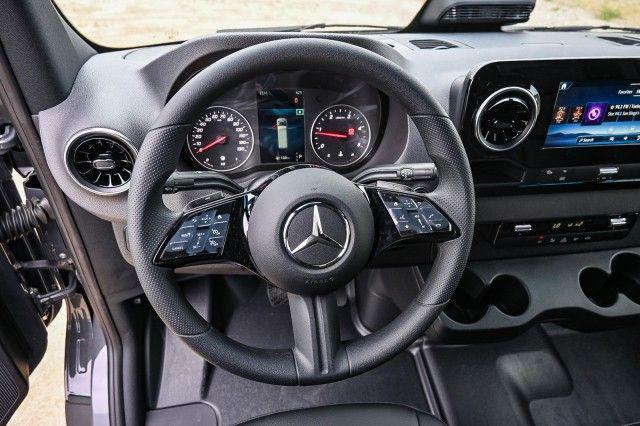 صورة مصغرة 13 لـ 2025 Mercedes-BENZ OTHERS