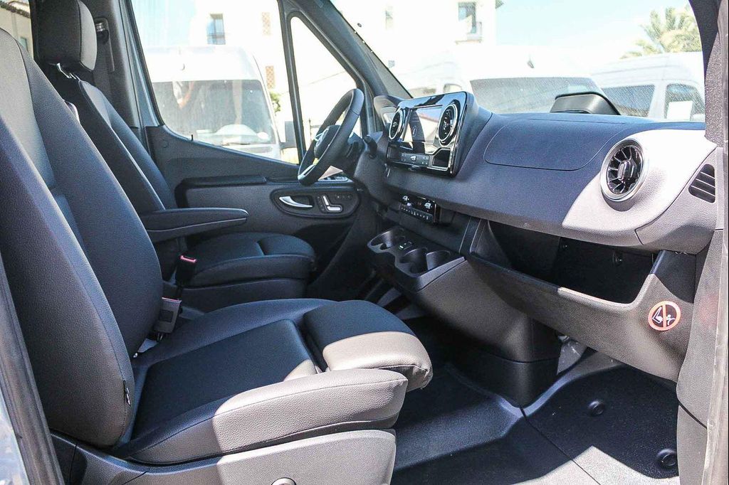 2026 Mercedes-BENZ OTHERS 缩略图 18