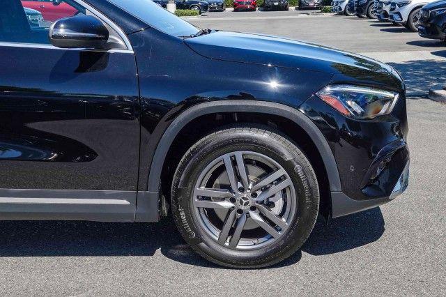 MERCEDES-BENZ GLA-CLASS - 10