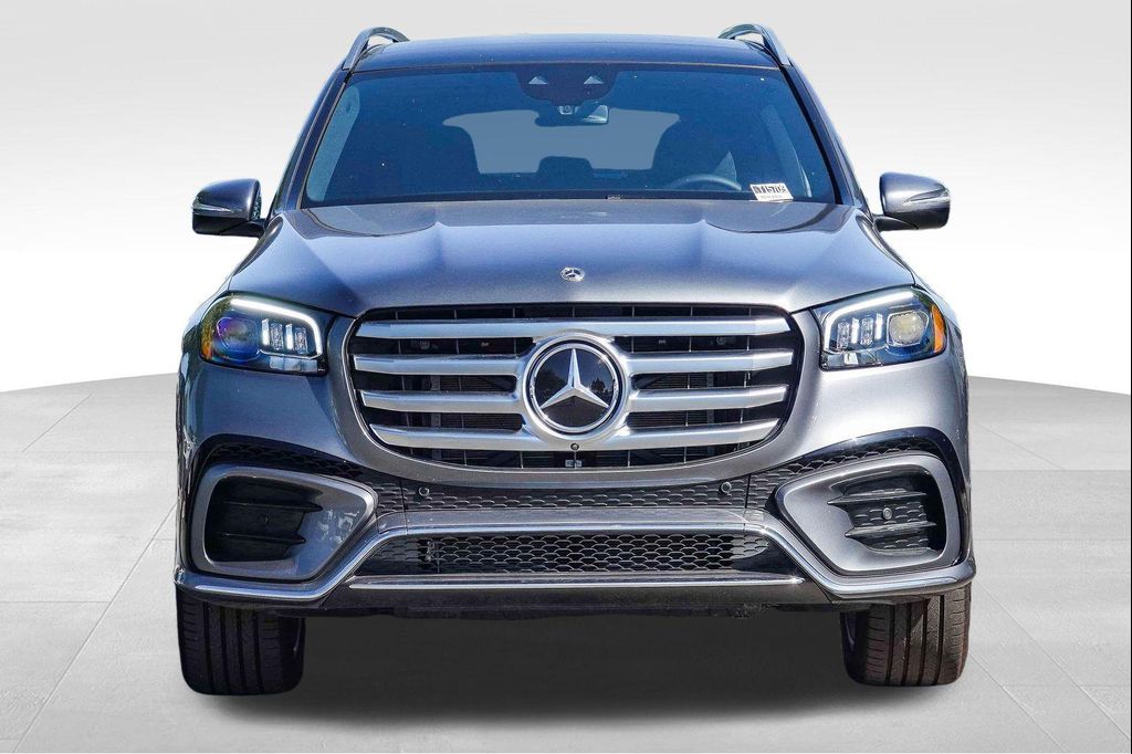 MERCEDES-BENZ GLS - 2