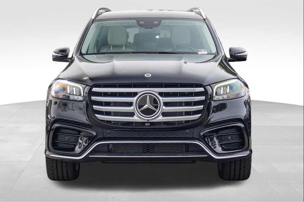 MERCEDES-BENZ GLS - 2