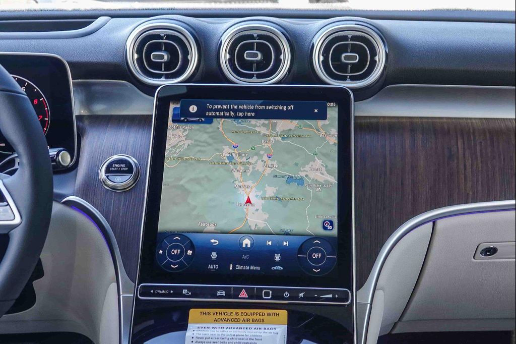 2026 Mercedes-BENZ GLC — миниатюра 12