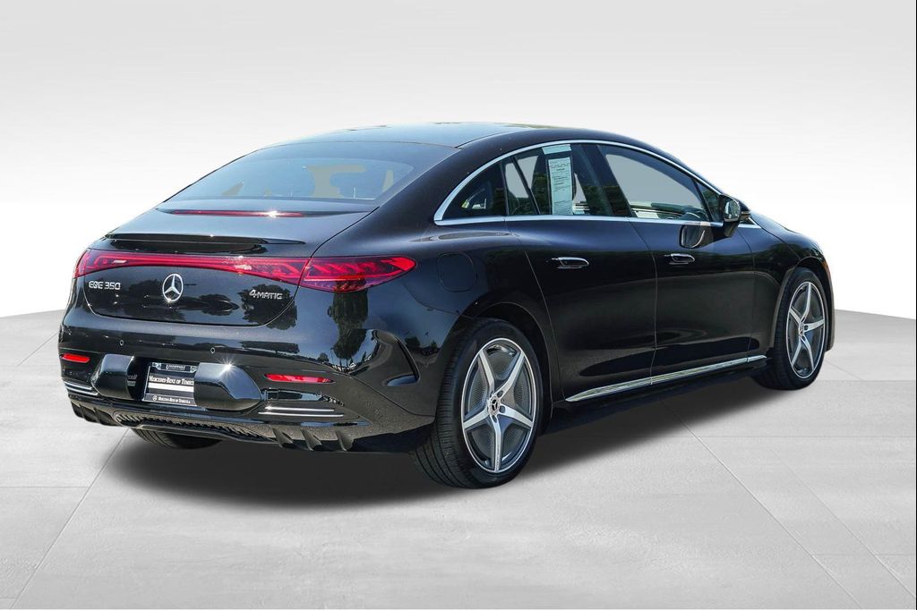 2024 Mercedes-BENZ EQE 照片 6