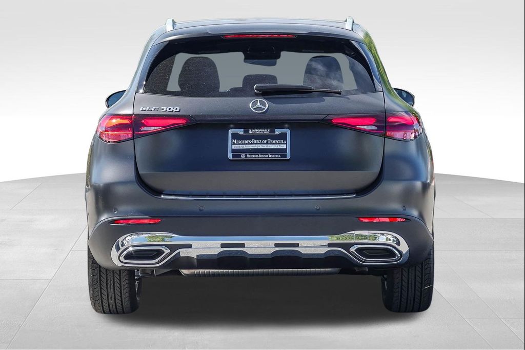 MERCEDES-BENZ GLC - 5