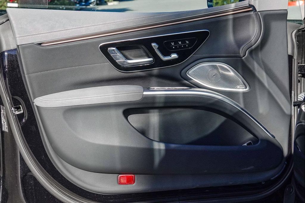 صورة مصغرة 19 لـ 2024 Mercedes-BENZ EQS