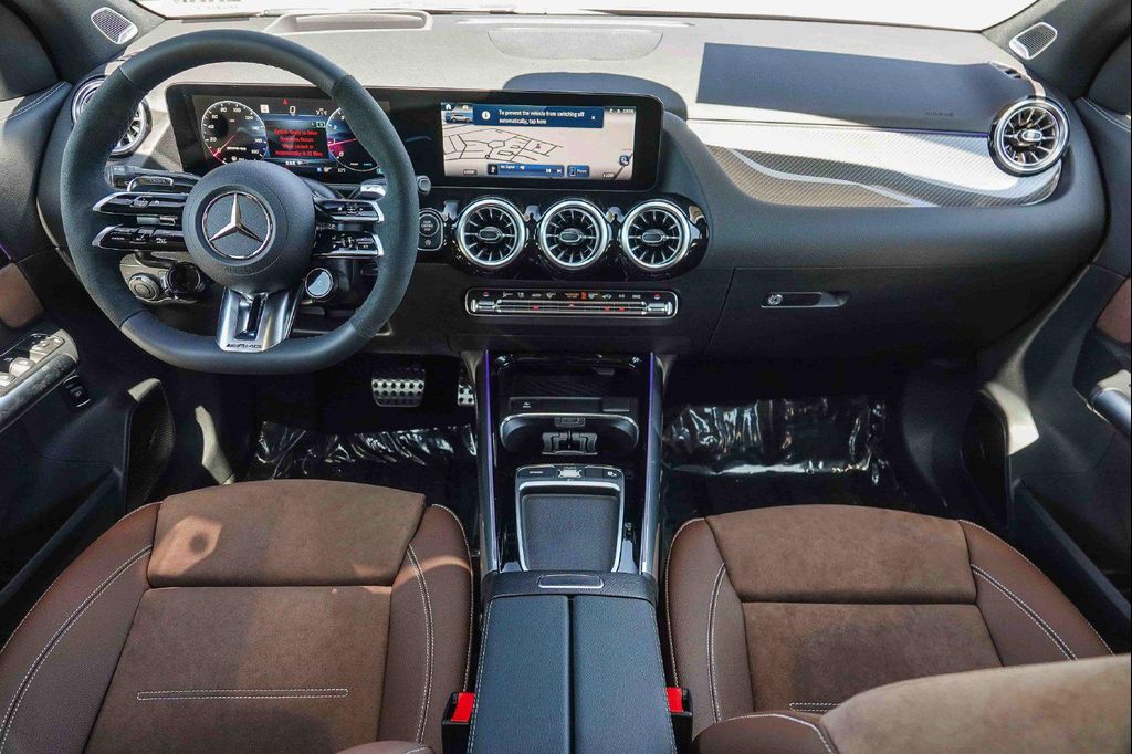 2026 Mercedes-BENZ AMG GLA 35 4MATIC — миниатюра 11