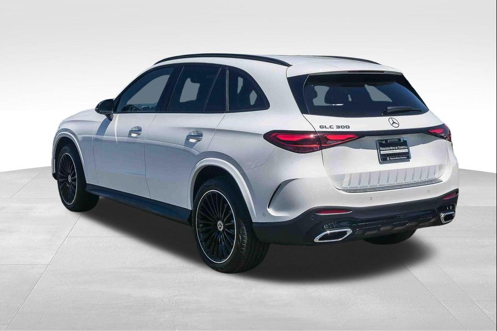 MERCEDES-BENZ GLC - 4
