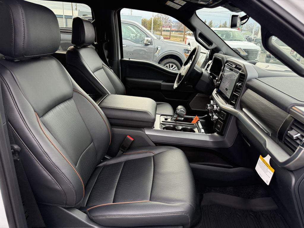 FORD F-150 LARIAT - 10