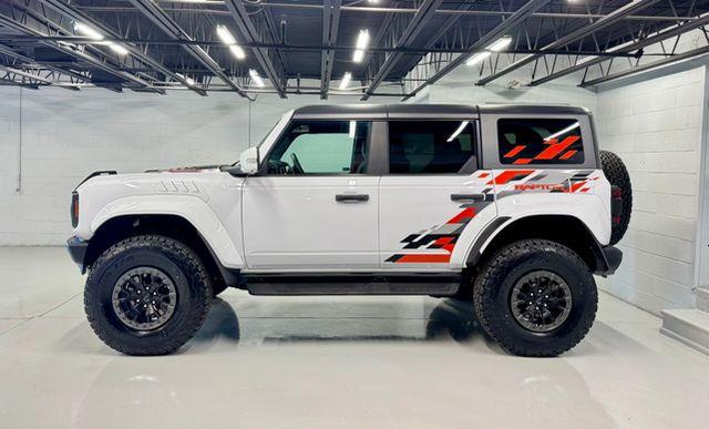 FORD BRONCO - 2