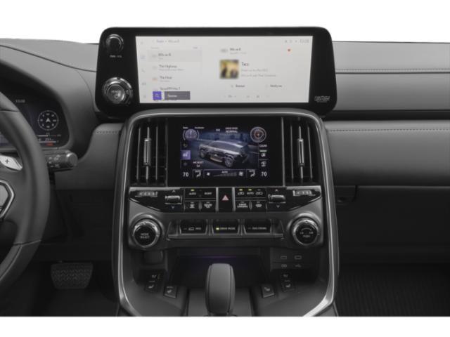 صورة 9 لـ 2026 Lexus LX 700H LUXURY
