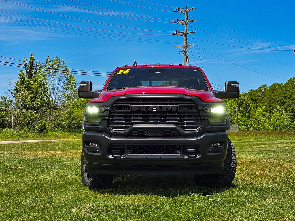 صورة 9 لـ 2026 RAM 2500 WARLOCK CREW CAB 4X4 6'4' BOX