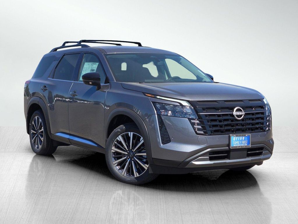 New 2026 Nissan Pathfinder Platinum