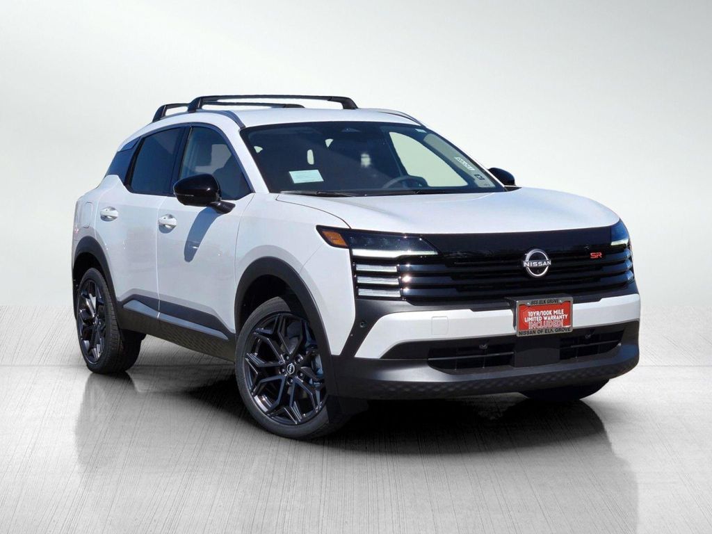 New 2026 Nissan Kicks SR