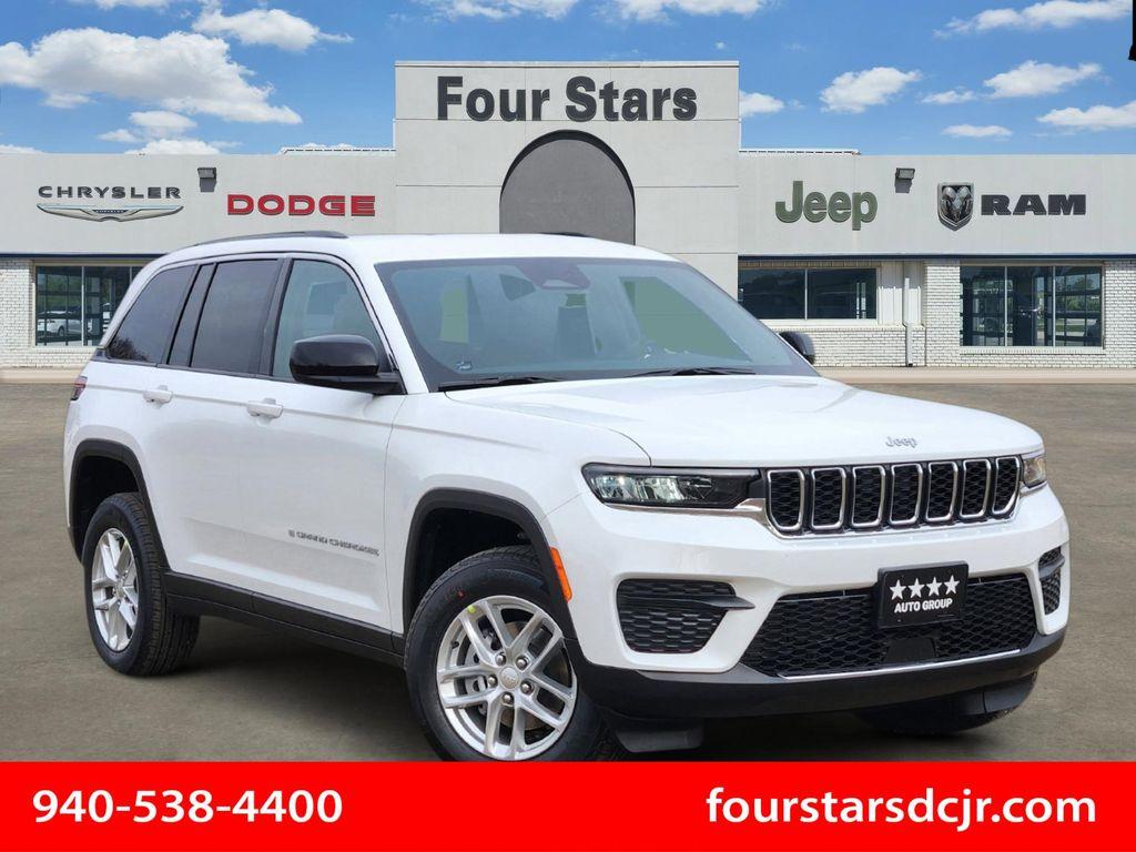 New 2026 Jeep Grand Cherokee Laredo