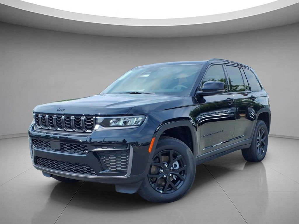 New 2026 Jeep Grand Cherokee Altitude