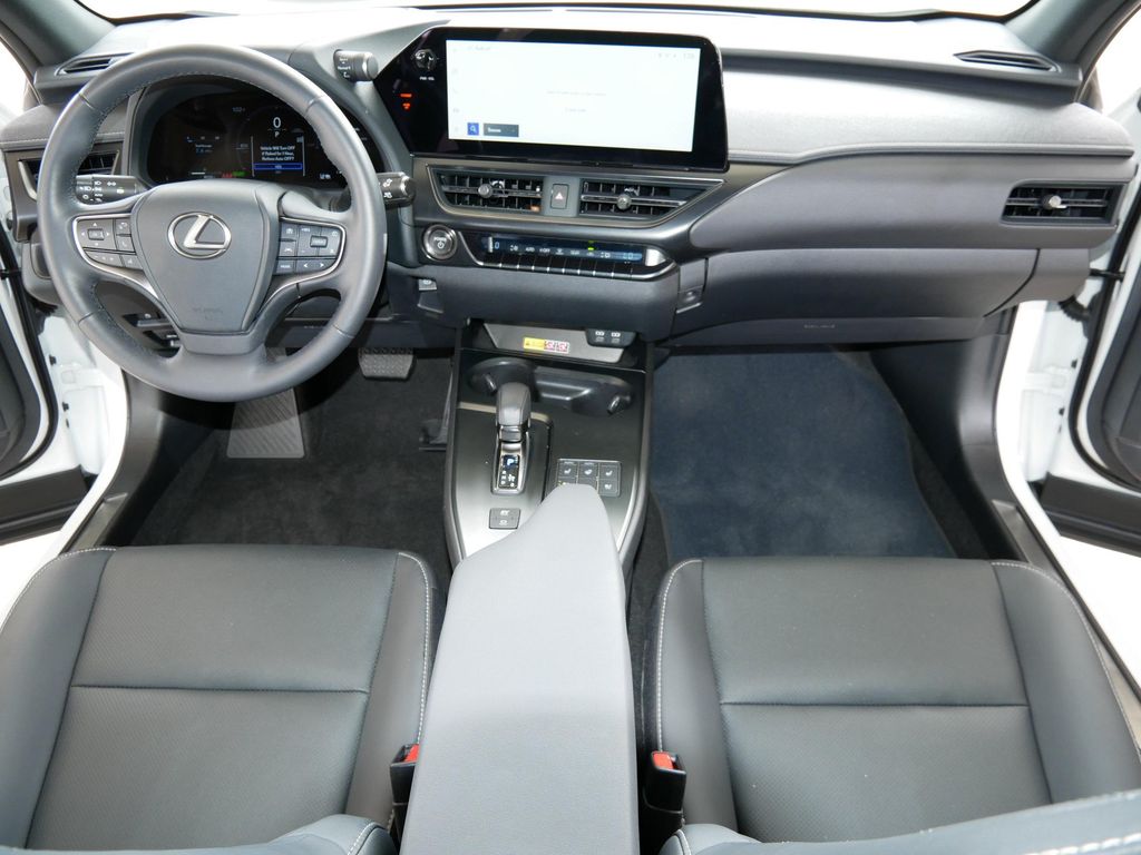 صورة مصغرة 26 لـ 2025 Lexus UX 300H PREMIUM