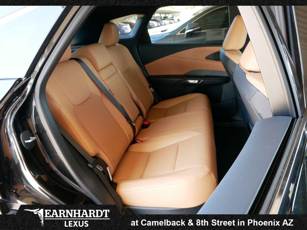 صورة 8 لـ 2026 Lexus RX 350 PREMIUM