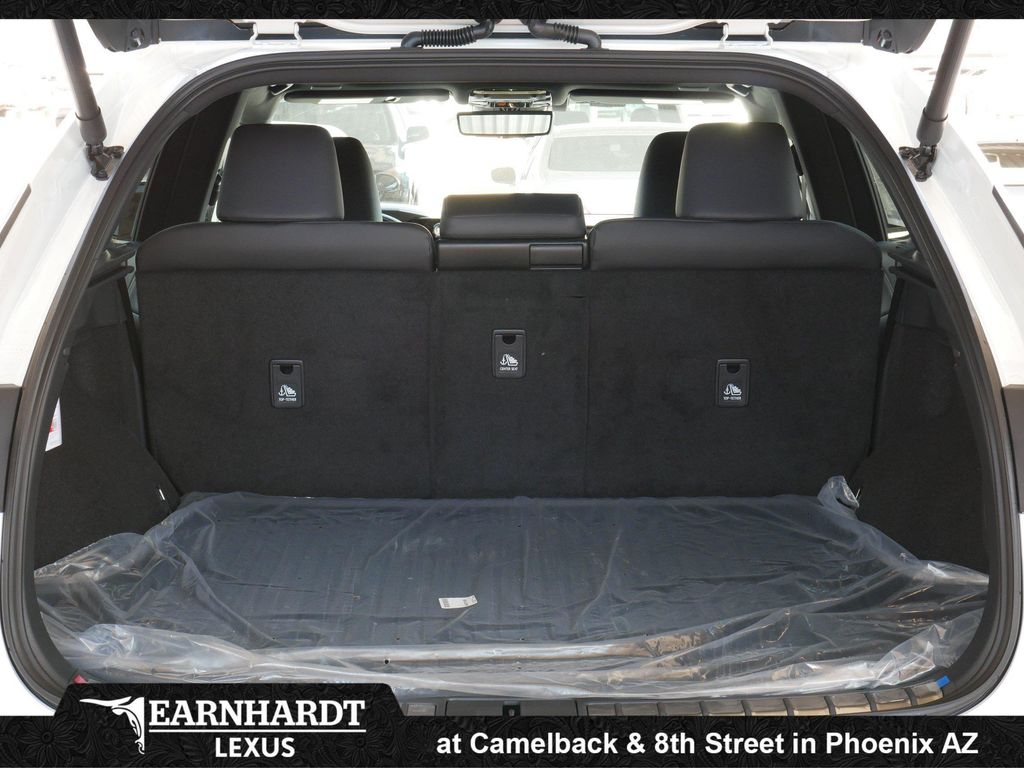 صورة مصغرة 13 لـ 2026 Lexus RX 350 PREMIUM