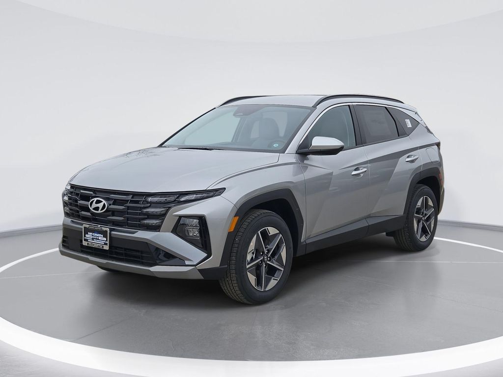 New 2026 Hyundai TUCSON SEL