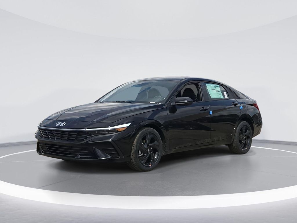 New 2026 Hyundai ELANTRA Sport