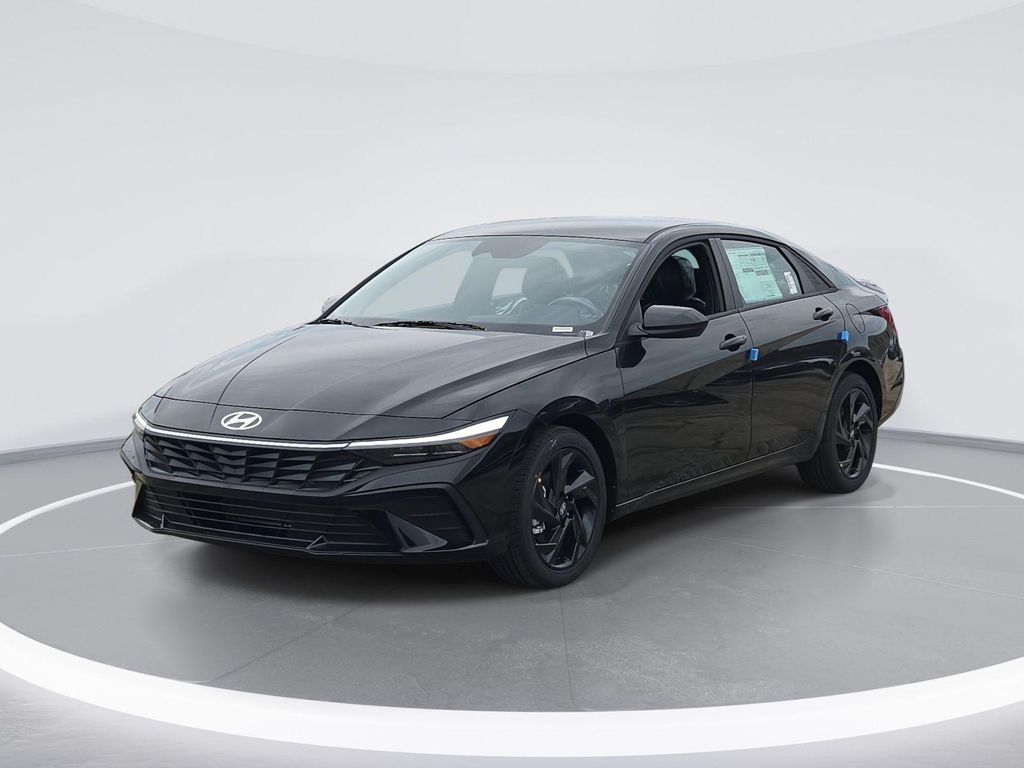 New 2026 Hyundai ELANTRA Sport