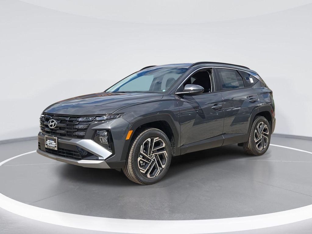New 2026 Hyundai TUCSON SEL Plus