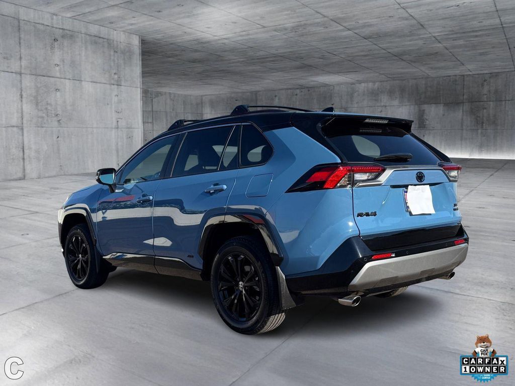 TOYOTA RAV4 - 4