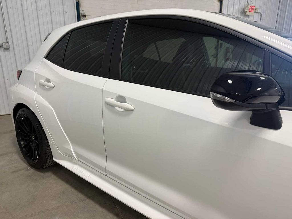 صورة مصغرة 11 لـ 2025 Toyota GR COROLLA PREMIUM