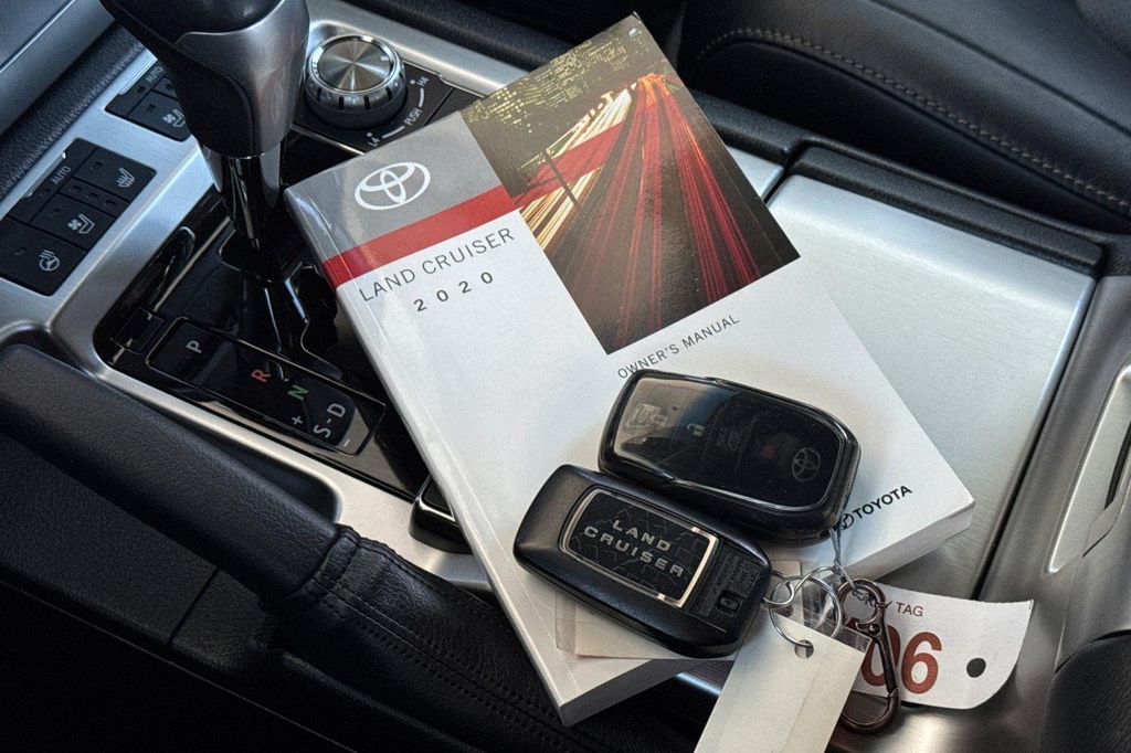 2020 Toyota LAND CRUISER BASE 缩略图 4