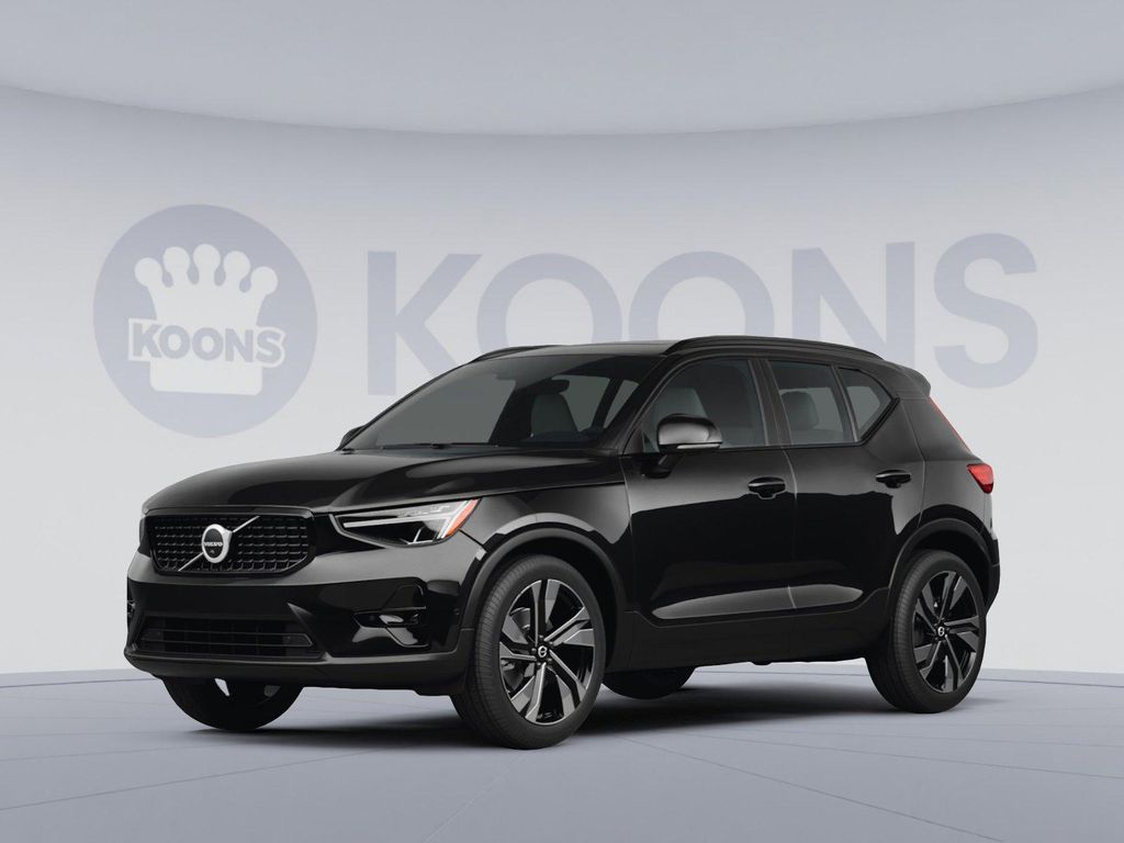 New 2026 Volvo XC40 Plus, B5 AWD Gas (mild hybrid), Dark