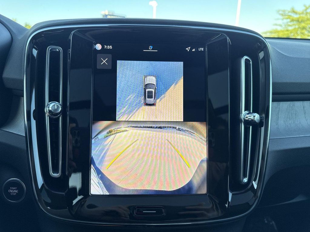 2026 Volvo XC40 B5 PLUS 缩略图 24