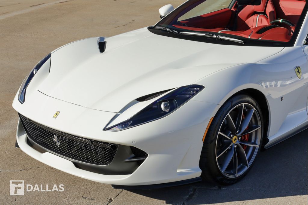 2022 Ferrari 812 GTS BASE 照片 6
