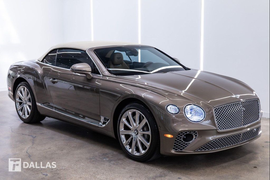 صورة 17 لـ 2020 Bentley CONTINENTAL GT W12