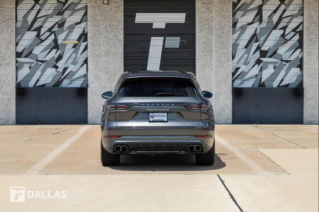 2023 Porsche CAYENNE CAYENNE TURBO S E-HYBRID 缩略图 13