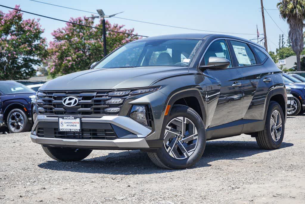 New 2026 Hyundai TUCSON Hybrid Blue SE