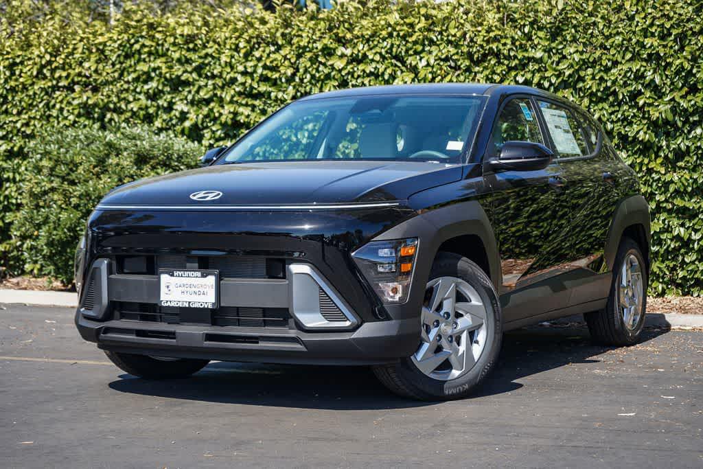 New 2026 Hyundai KONA SE