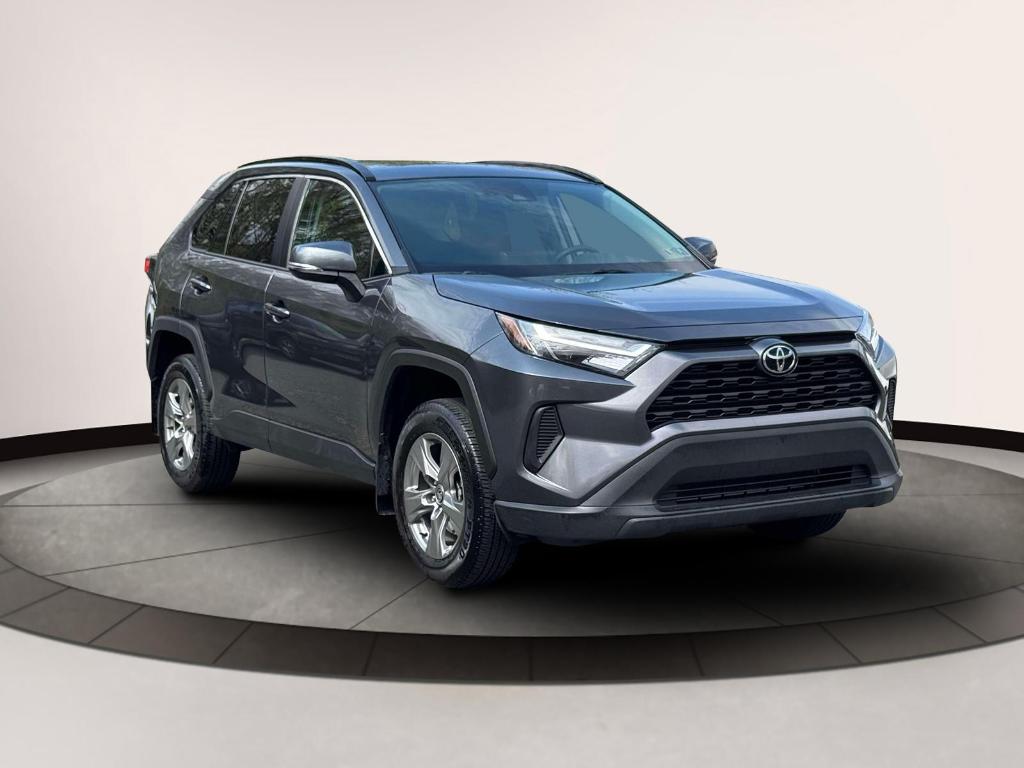 TOYOTA RAV4 - 1