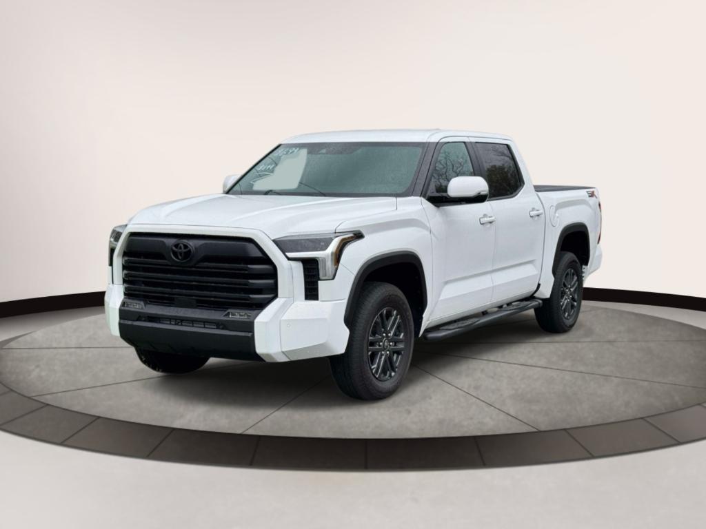 TOYOTA TUNDRA - 2