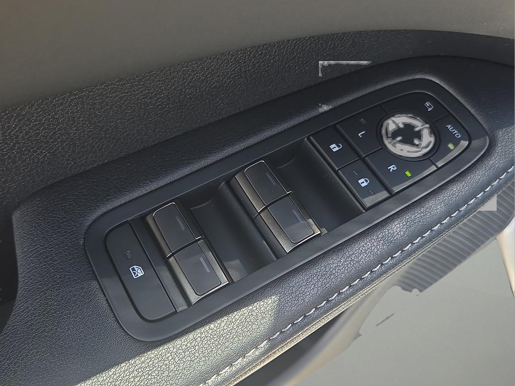 صورة مصغرة 18 لـ 2026 Lexus RX 350 PREMIUM