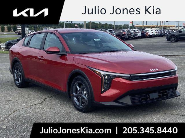 New 2026 Kia K4 LXS