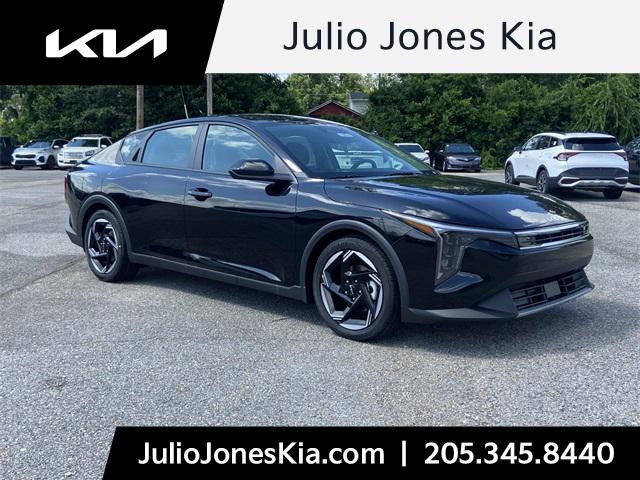 New 2025 Kia K4 EX