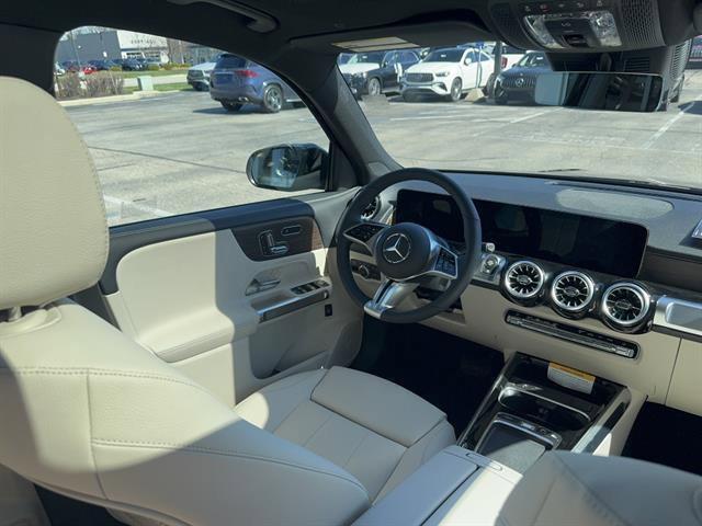 2026 Mercedes-BENZ GLB thumbnail 27