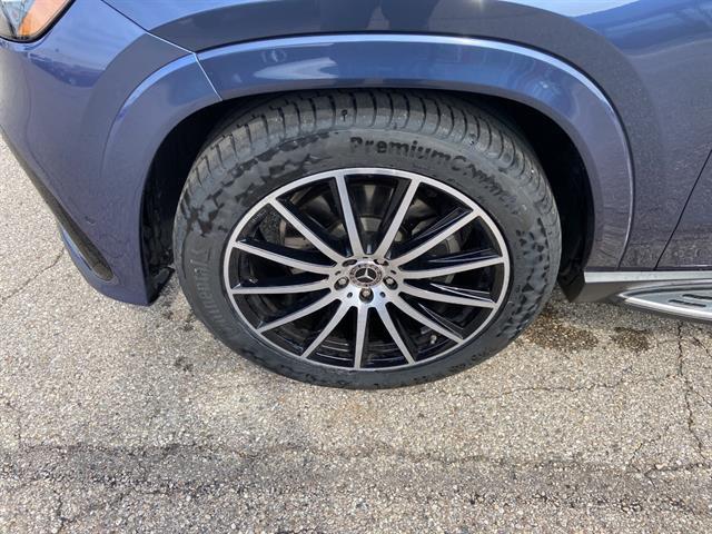 MERCEDES-BENZ GLS - 7